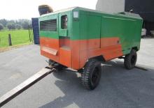Přenosné vzduchové kompresory - dieslové, elektrické a benzínové Ingersoll-Rand XP 900 W CAT