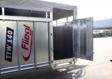 Přepravníky zvířat Fliegl TTW 140
