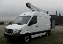 Autoplošiny s kloubovým výložníkem Danilift P130V