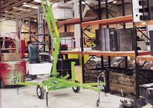 Autoplošiny s kloubovým výložníkem Niftylift NL 90