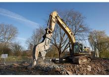 Pulverizátory Caterpillar P225
