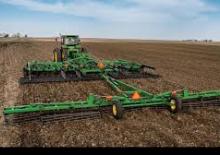 Radličkové podmítače John Deere 200