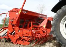 Radličkové podmítače Kuhn CD 400 3R