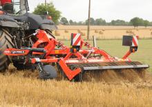Radličkové podmítače Kuhn Cultimer M 300 T