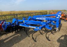 Radličkové podmítače New Holland STX V 300R 