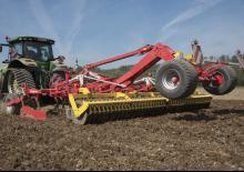 Radličkové podmítače Pöttinger Synkro 6030 T