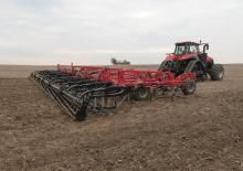 Radličkové podmítače Case IH TIGER-MATE 255 Double Fold 37.5