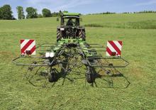 Rotační obraceče DEUTZ-FAHR CoM 7622