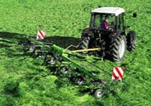 Rotační obraceče DEUTZ-FAHR CoM 8331