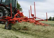 Rotační obraceče Kuhn GF 5902
