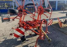 Rotační obraceče Fella TH 4504 DN