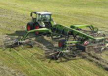 Rotační shrnovače Fendt Former 880 