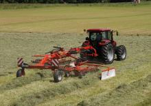 Rotační shrnovače Kuhn GA 6620