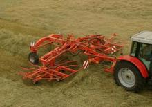 Rotační shrnovače Kuhn GA 8521