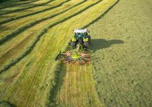 Rotační shrnovače Claas Liner 550 T