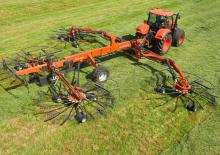 Rotační shrnovače Kubota RA4515 