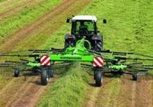 Rotační shrnovače DEUTZ-FAHR SwM 8442