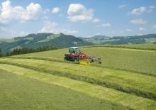 Rotační shrnovače Fella TS 351 DS
