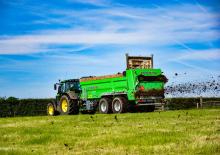 Rozmetadla hnoje Joskin FERTI-SPACE 2 HORIZON FS7014/25BU