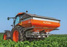 Rozmetadla průmyslových hnojiv Kubota DSM 2000 hydr. 