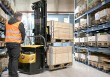 Ruční paletové vozíky Caterpillar NSP14N3IR