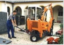 Rypadla pro použití na hřbitově Reform Werke Boki 2551 E