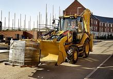Rypadlo-nakladače Caterpillar 428F2