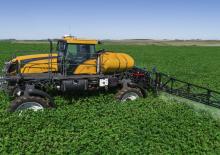 Samojízdné postřikovače Valtra BS2517H