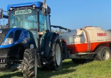 Samojízdné postřikovače New Holland Defender 3000