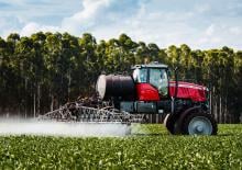 Samojízdné postřikovače Massey Ferguson MF 535R
