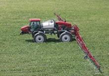 Samojízdné postřikovače Case IH Patriot 3330