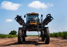 Samojízdné postřikovače Valtra R530