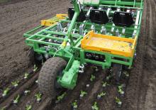 Sázecí stroje Basrijs Soil-block planter self-propelled 5 rows