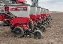 Secí stroje Case IH 1215 8R30