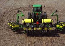 Secí stroje John Deere 1765 Rigid