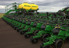 Secí stroje John Deere DB74