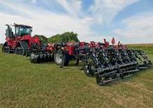 Secí stroje Case IH Ecolo-Tiger 875 13-Shank Machine