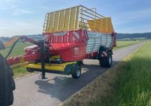 Silážní přívěsy Pöttinger Boss 3210 LP
