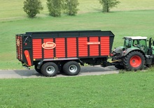 Silážní přívěsy Vicon T-Rex 452