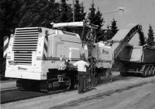 Silniční frézy Wirtgen 2100 DC