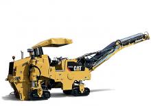 Silniční frézy Caterpillar PM102
