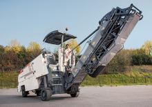 Silniční frézy Wirtgen W 120 Ri
