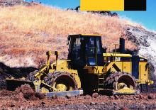 Skládkové kompaktory Caterpillar 825H