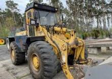 Skládkové kompaktory Hanomag CL 240