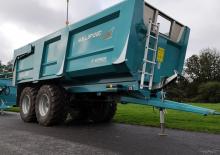 Sklápěcí přívěsy Rolland ROLLSPEED 6835