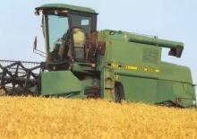 Sklízecí mlátičky John Deere 1133