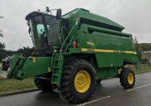 Sklízecí mlátičky John Deere 2256