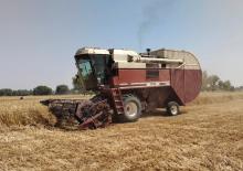 Sklízecí mlátičky Fiatagri 3750