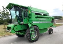 Sklízecí mlátičky DEUTZ-FAHR 4040 StarL.