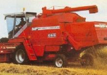 Sklízecí mlátičky Massey Ferguson 530